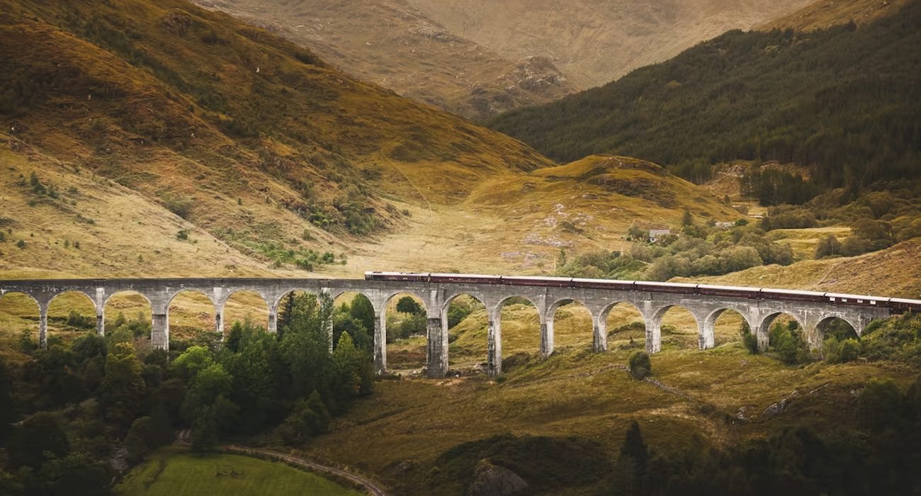Travel Inspiration: All Aboard. A Luxury Train Journey Through Scotland.